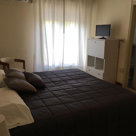 G&D Hotel Deanna Pool&Brunch Milano Marittima Værelse billede