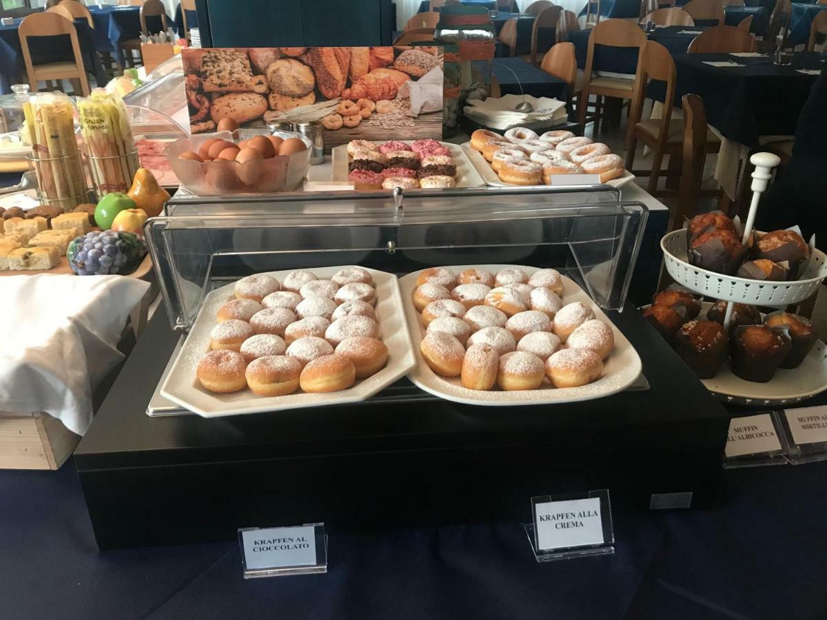 G&D Hotel Deanna Pool&Brunch Milano Marittima Eksteriør billede